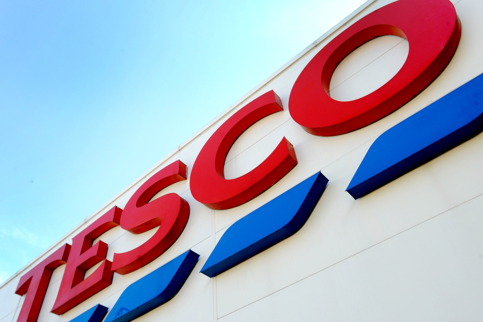 Tesco follows Aldi, Asda and Morrisons with customer limits on fresh produce 