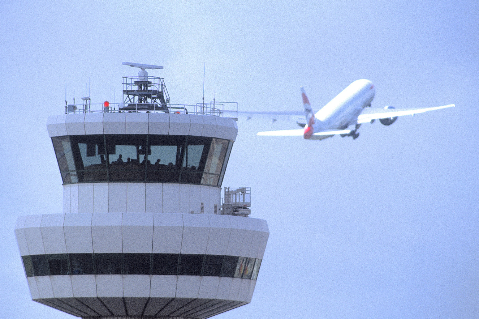 Gatwick profits leap despite ‘challenges’ across Europe 