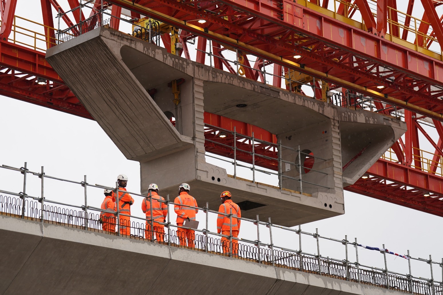 HS2 completes construction of UK’s longest railway bridge 